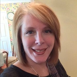 Meet your Posher, Whitney